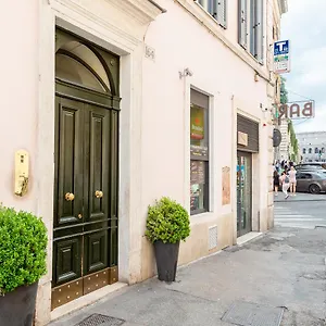 Buonanotte Colosseo Bed & Breakfast Rom