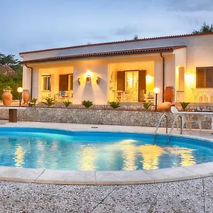 https://la-casa-in-riva-al-mare-augusta.sicilyhotelsitaly.net